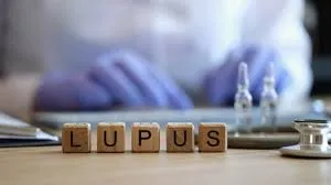 Médico especialista em lupus eritematoso sistemico